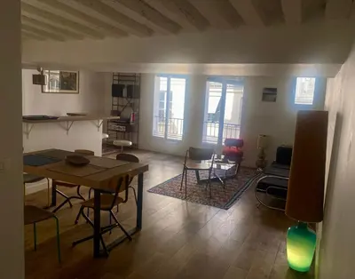 Coin salon dans l'établissement ParisLouvreSamaritaineCharme
