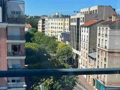 Vue générale sur Meudon ou vue de la ville depuis l'appartement