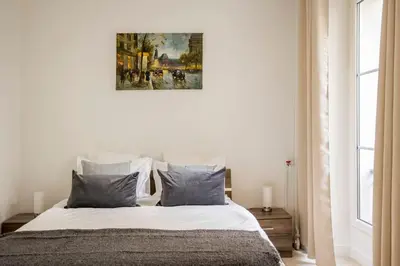Plan de l'établissement De Charm distinctif séjour élégant dans le Marais branché