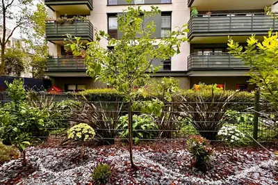 Jardin de l'établissement NEW LUX Smart Home 69m2,Terrasse, Modern, Metro 13