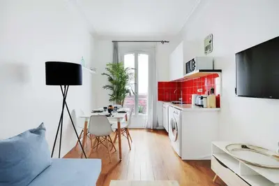 Cuisine ou kitchenette dans l'établissement Lovely 1BR - 4P - Montmartre - Sacre coeur