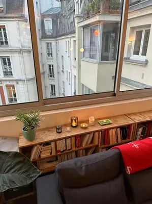 Coin salon dans l'établissement Grand loft Montmartre
