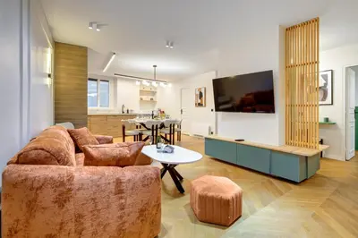 Télévision ou salle de divertissement dans l'établissement Bluestay 122 - Superb apartment