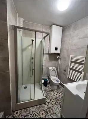 Salle de bains dans l'établissement Cozy appartement near Opera and Galeries Lafayette Haussmann