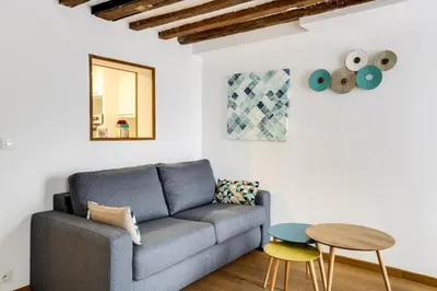 Coin salon dans l'établissement Bluestay 214 - Superb apartment in Paris