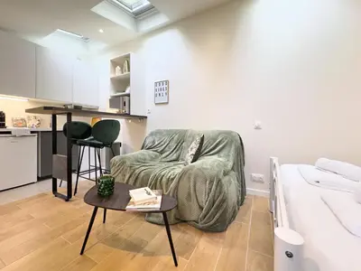 Cuisine ou kitchenette dans l'établissement Penbed - Montparnasse 2 - Studio