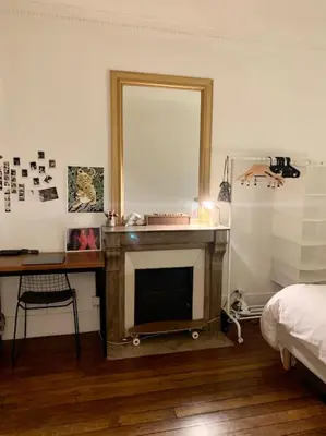 Un ou plusieurs lits dans un hébergement de l'établissement Full house Canal Saint-Martin