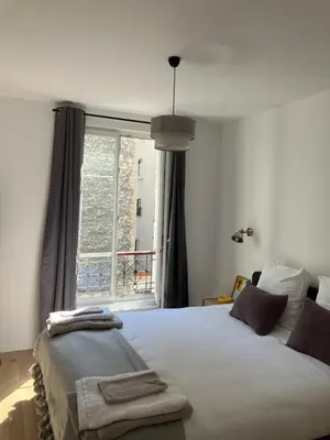 Un ou plusieurs lits dans un hébergement de l'établissement Paris - Elégant Apt Rue Mouffetard - Prestation de Luxe