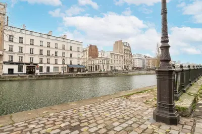 Vue sur la rivière ou le fleuve situé(e) à proximité de l'appartement