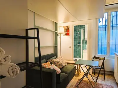 Coin salon dans l'établissement Cozy Nest - Montmartre Caulaincourt