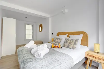 Un ou plusieurs lits dans un hébergement de l'établissement Bluestay 123 - Superb apartment in Paris