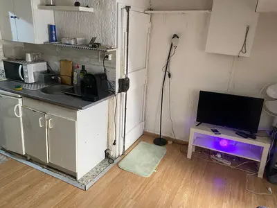 Cuisine ou kitchenette dans l'établissement Djawed