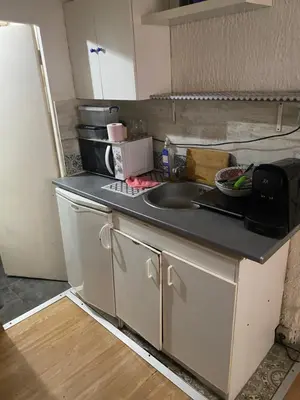Cuisine ou kitchenette dans l'établissement Djawed
