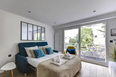 Un ou plusieurs lits dans un hébergement de l'établissement Suite Fes - Superbe appartement