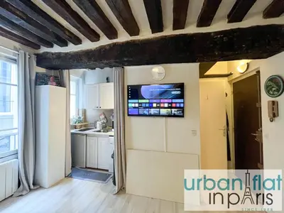 Cuisine ou kitchenette dans l'établissement Urban Flat 192 - Cosy Flat Basfour