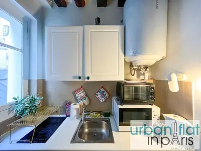 Cuisine ou kitchenette dans l'établissement Urban Flat 192 - Cosy Flat Basfour