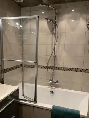 Salle de bains dans l'établissement Appartement cosy - Paris La Défense