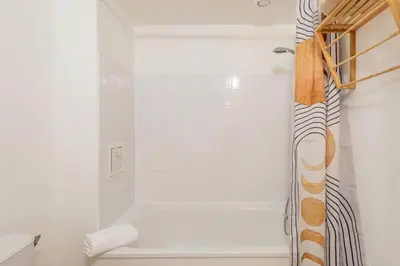 Salle de bains dans l'établissement Amazing stylish studio, well located near metro, Bastille neighborhood