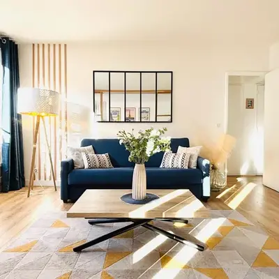 MyJolieParisHome - King size beds