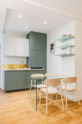 Cuisine ou kitchenette dans l'établissement Lovely Flat-4 Pers-Sacré Cœur-Montmartre