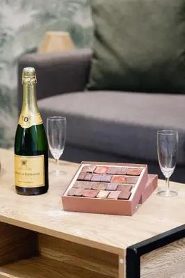 Boissons dans l'établissement Bluestay 189- Charming apartment in Asnieres