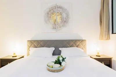 Un ou plusieurs lits dans un hébergement de l'établissement Loft Lumineux et Design - 6 Personnes Voltaire 11e