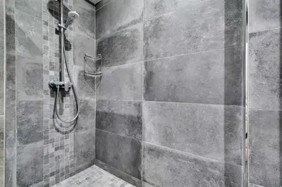 Salle de bains dans l'établissement Loft Lumineux et Design - 6 Personnes Voltaire 11e