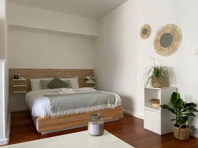 Un ou plusieurs lits dans un hébergement de l'établissement Apartment with Terrace near Parc Des Princes Stadium in 16th arr in Paris