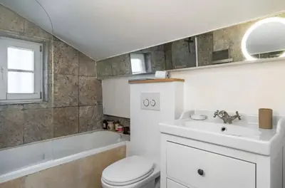 Salle de bains dans l'établissement Loft Maison PARIS Gare Est Nord