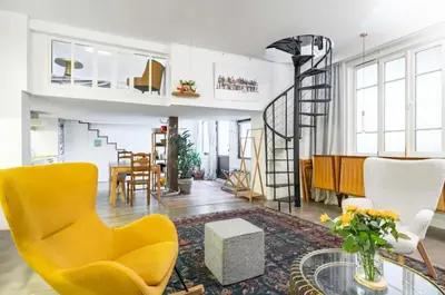 Coin salon dans l'établissement Loft Maison PARIS Gare Est Nord