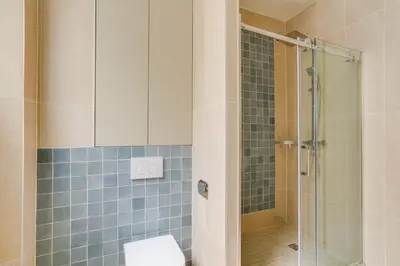 Salle de bains dans l'établissement Sublime appartement Paris 4Br-12P