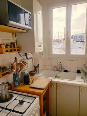Cuisine ou kitchenette dans l'établissement Un petit coin de soleil chez l'habitant