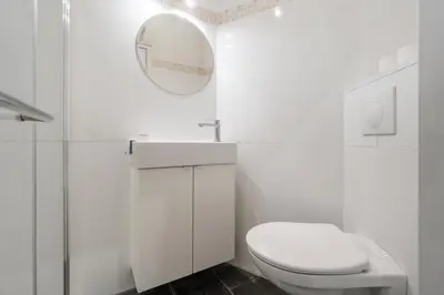 Salle de bains dans l'établissement Appartement cosy à 2 min de Paris 16 ème