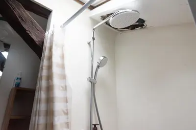 Salle de bains dans l'établissement Charming studio for two in the 10th