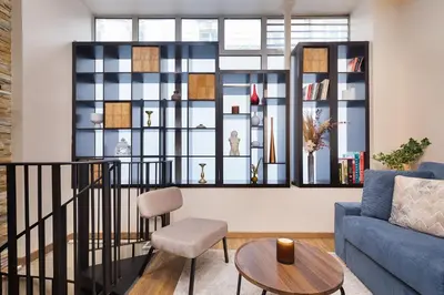 Coin salon dans l'établissement charmant et chaleureux paris 17ème