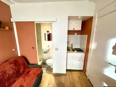 Cuisine ou kitchenette dans l'établissement HSH - Studio lumineux en plein coeur de Paris