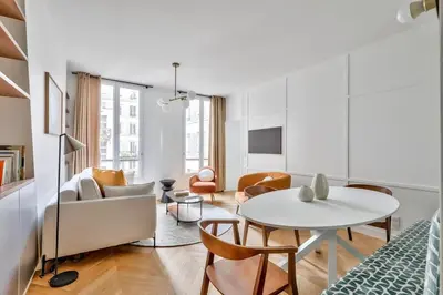 Coin salon dans l'établissement Luxe et Architecture au Centre de Paris pour 6 Pers