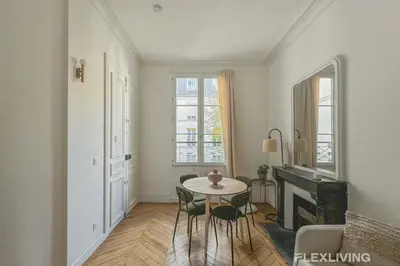 Plan de l'établissement Charming Haussmannian one bedroom - Near Opéra