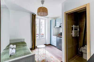 Un ou plusieurs lits dans un hébergement de l'établissement Studio refait à neuf 2 pers Bastille - Oberkampf