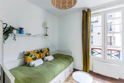 Un ou plusieurs lits dans un hébergement de l'établissement Studio refait à neuf 2 pers Bastille - Oberkampf