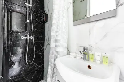 Salle de bains dans l'établissement Bluestay 23 - Superb studio in Paris