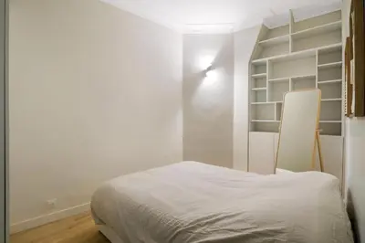 Un ou plusieurs lits dans un hébergement de l'établissement Au cœur des Batignolles -Bail mobilité - 1 chambre