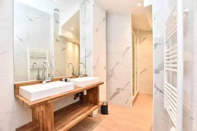 Salle de bains dans l'établissement Charmant appartement Paris