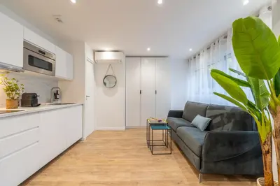 Cuisine ou kitchenette dans l'établissement Appartement Sacré Cœur - Cottages 1
