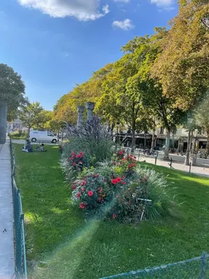 Jardin de l'établissement Appartement Paris 10e Arrondissement