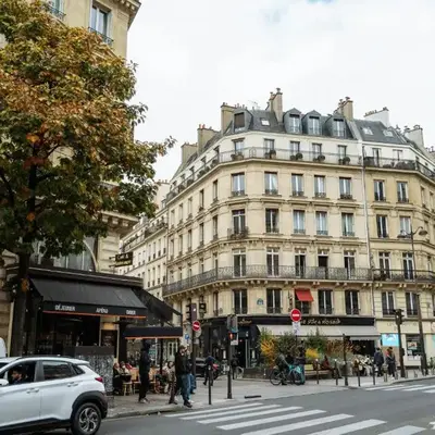 2BR Apartment near Le Marais