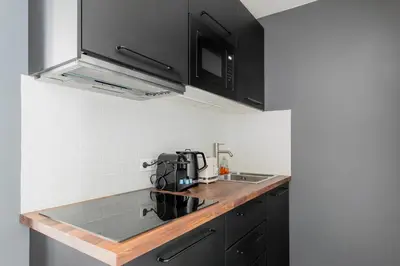 Cuisine ou kitchenette dans l'établissement unwind in timeless comfort