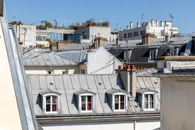 Vue générale sur Paris ou vue de la ville depuis l'appart'hôtel