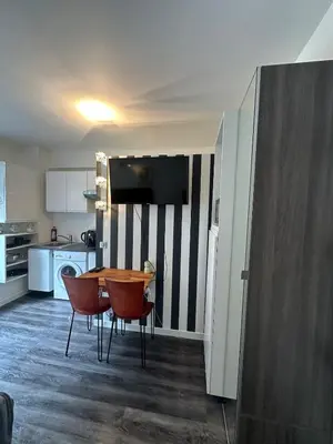 Cuisine ou kitchenette dans l'établissement Beautiful Studio Paris Eiffel Tower