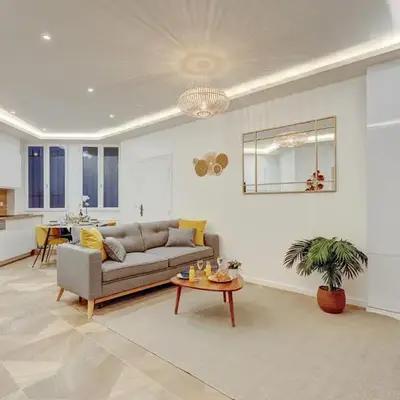 Martine Suite
